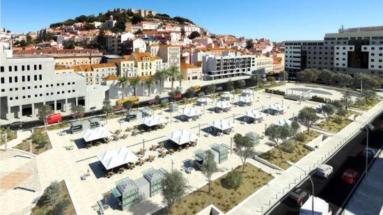 Amazing Downtown Apt With Small Balcony With View Over The Castle Lisbon Exterior photo